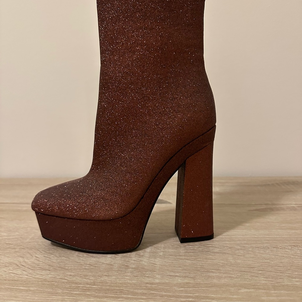 Brown Heeled Boots with Chunky High Heel and Platform Sole